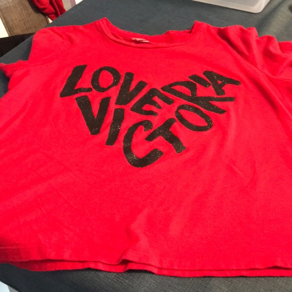 Victoria's Secret Other - Victoria Secret sleep top, size large